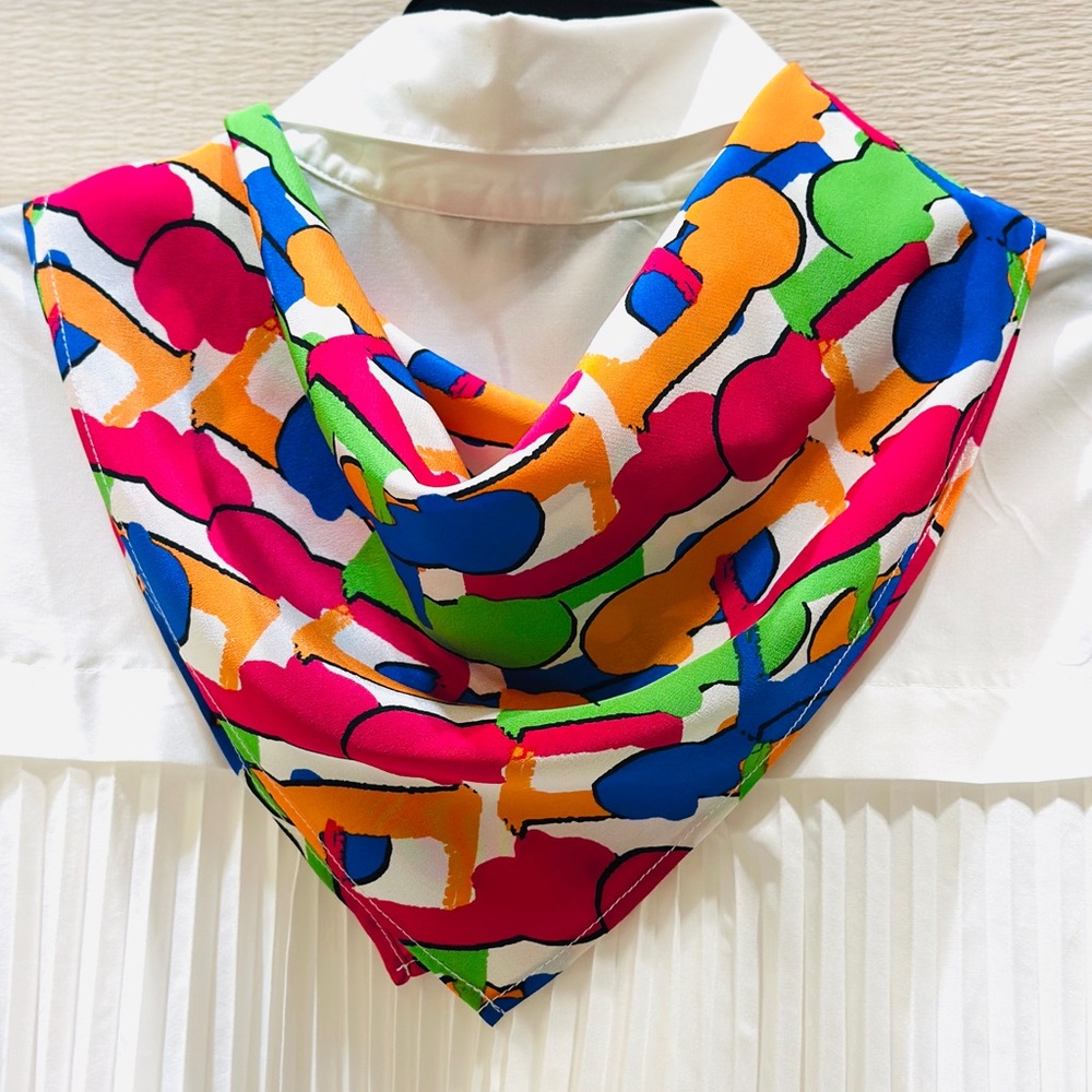 NWT SILKLETTE ‘Conversations’ 100% Fine Silk Kerchief Scarf MULTICOLOR